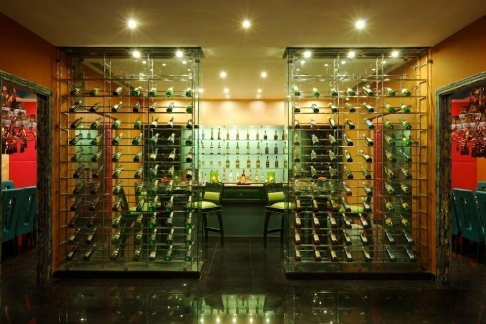 Tuli Imperial Hotel Nagpur Bagian luar foto