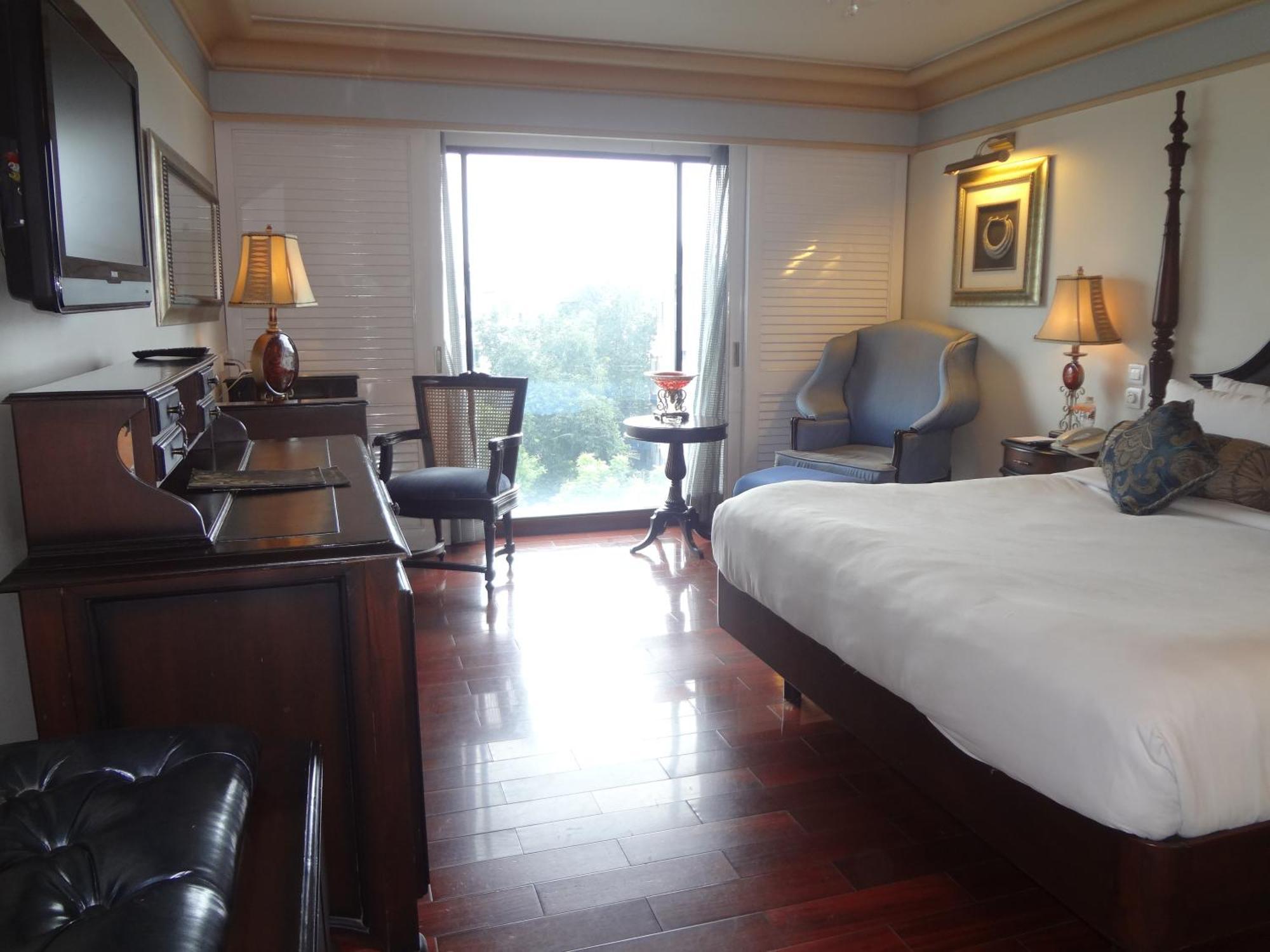 Tuli Imperial Hotel Nagpur Bagian luar foto