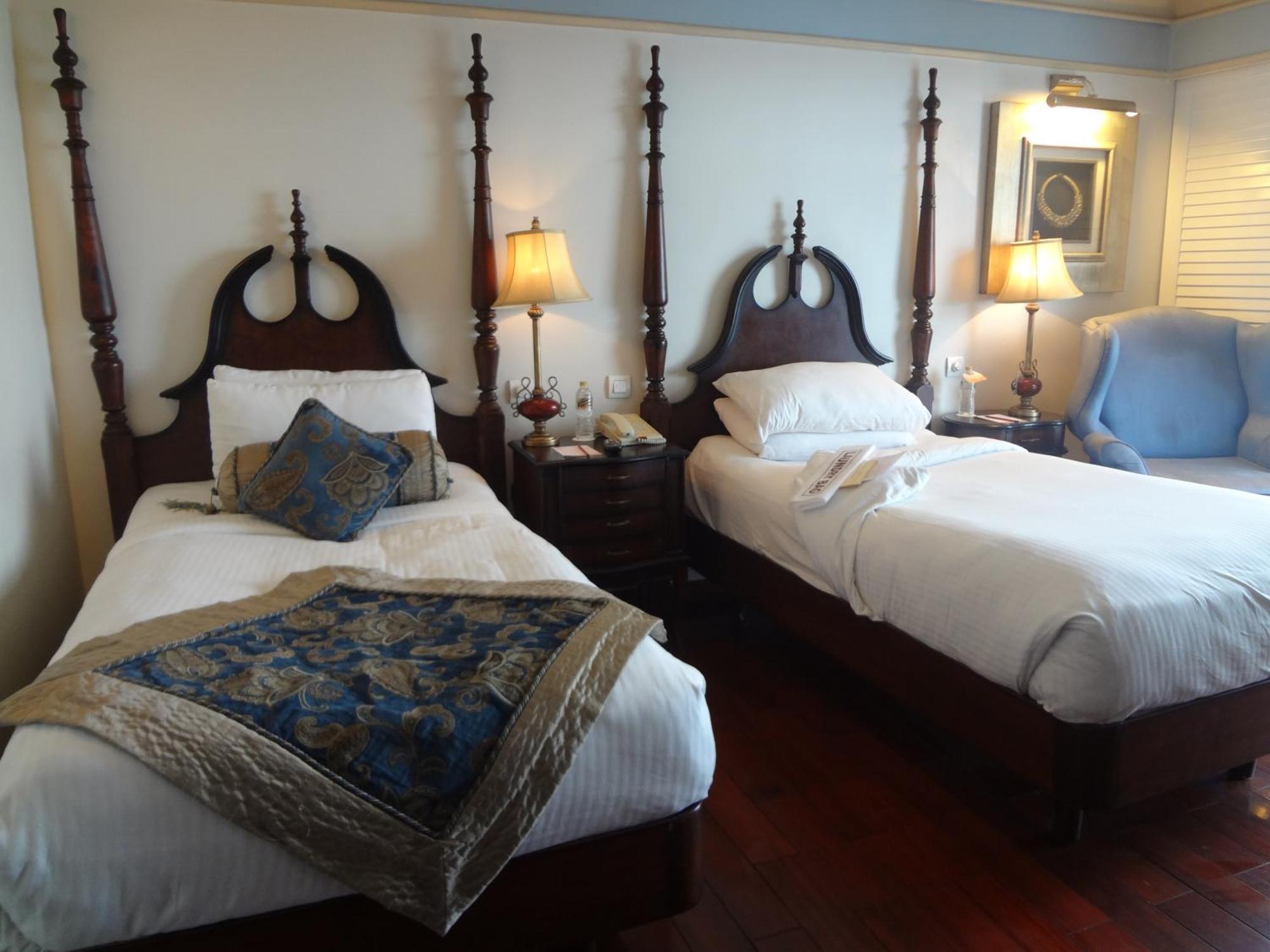 Tuli Imperial Hotel Nagpur Bagian luar foto