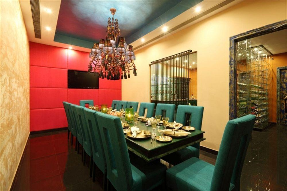 Tuli Imperial Hotel Nagpur Bagian luar foto