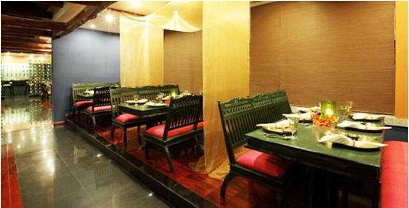 Tuli Imperial Hotel Nagpur Bagian luar foto