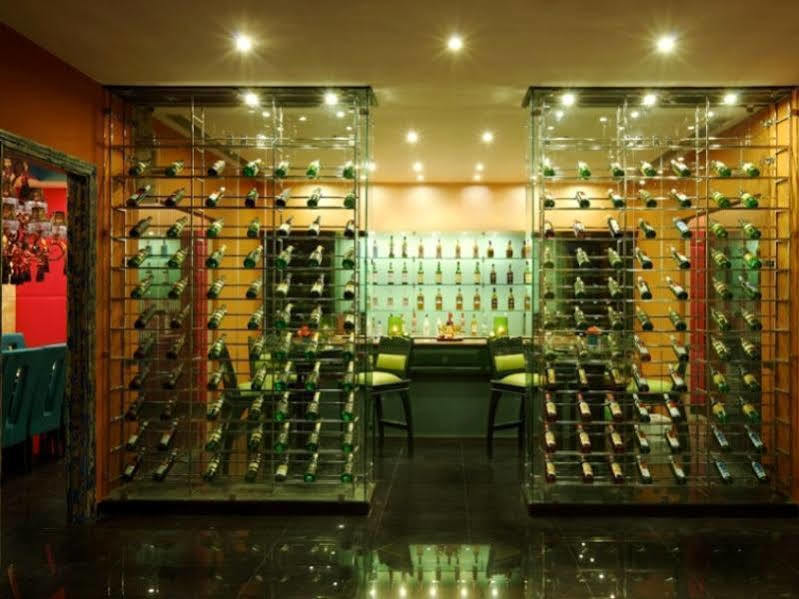 Tuli Imperial Hotel Nagpur Bagian luar foto